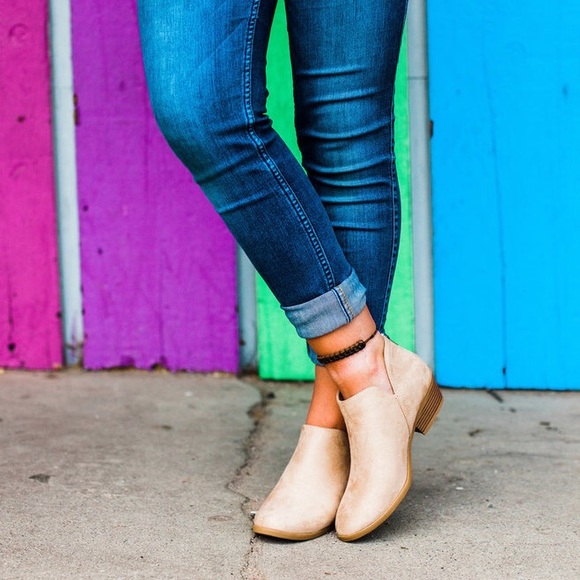 NIB Cream Distressed Textile V Split Ankle Booties - Picture 2 of 6